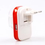 Desktop Charger with LCD Display and USB Charging Port for Convenient Power Management - Image 4